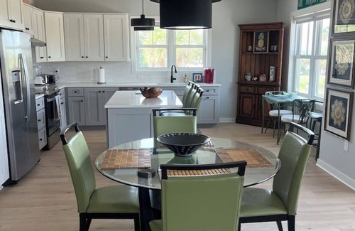 Mayport House | 3 bedroom overlooking the water