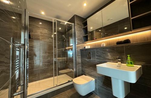 Castlefield Apartment | 3 Bedroom Penthouse In The City Centre Deansgate New Build High Floor