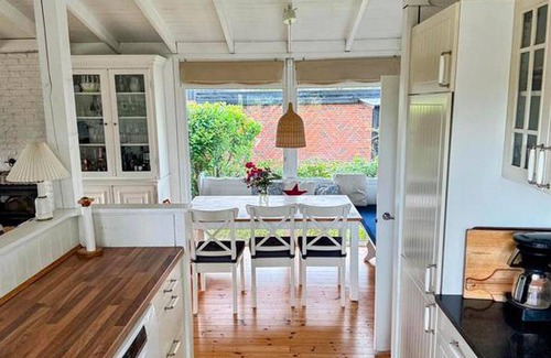Olsted House | 3 bedroom pet friendly home in ølsted