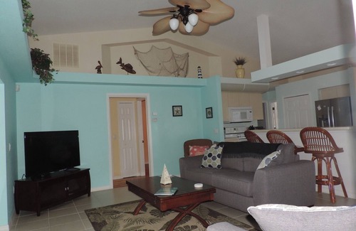 Rotonda Lakes House | 3 bedroom Pool Home in Quiet Neighborhood near Bike Trail