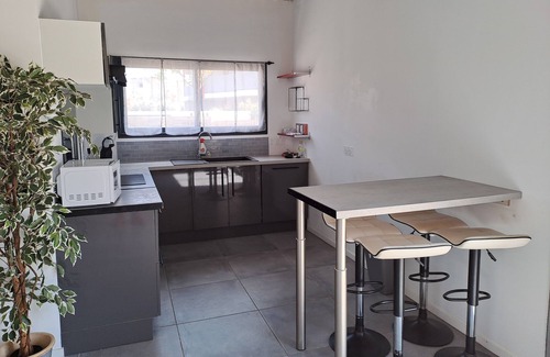 Serignan House | 3 Bedroom Private vacation home in SÃ©rignan