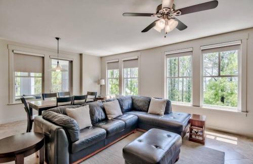 Baytowne Wharf House | 3 bedroom Sandestin condo in Baytowne Wharf!