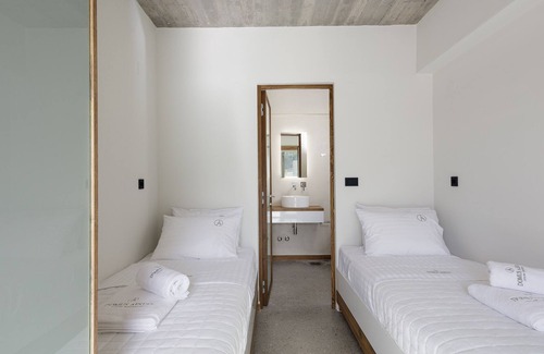 Mariou House | 3 Bedroom Sea View Villa South Rethymno by Delfus