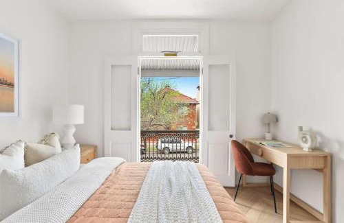 Bondi Junction House | 3 Bedroom Split level terrace at Bondi Junction
