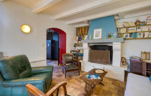 Le Chateau-d'Oleron House | 3 Bedroom Stunning Home In Le Château-D'oléron