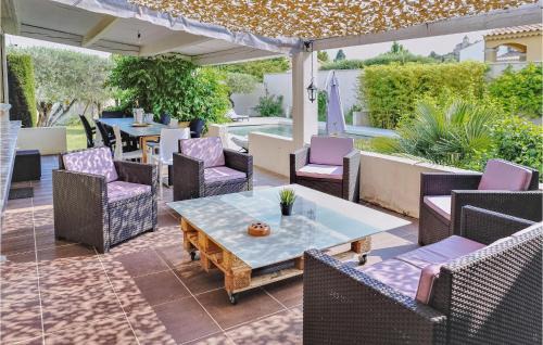 Rochefort-du-Gard House | 3 Bedroom Stunning Home In Rochefort