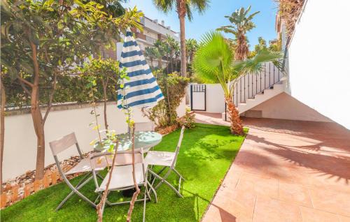 Motril Apartment | 3 Bedroom Stunning Apartment In Motril