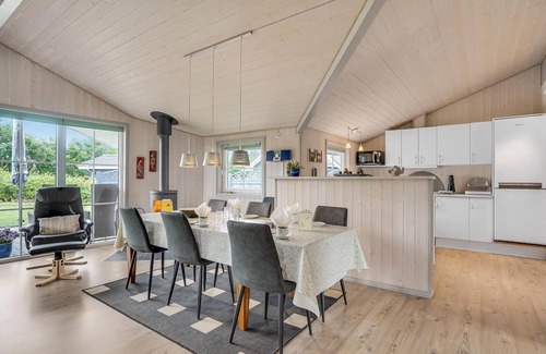 Falen House | 3 bedroom stunning home in Hemmet