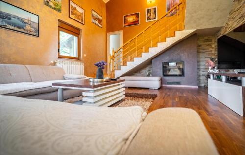 Vrata House | 3 Bedroom Stunning Home In Vrata