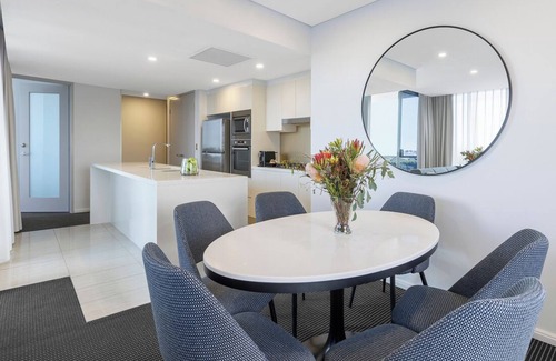 Zetland Apartment | 3 Bedroom Suite Defries Avenue, Zetland, New South Wales