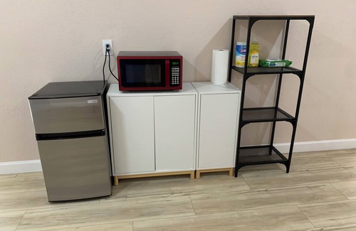 North Albuquerque Acres House | 3-bedroom suite with WiFi in Albuquerque