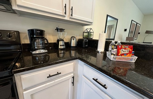 Sunset Lakes House | 3-bedroom townhome in lovely Kissimmee with AC, WiFi