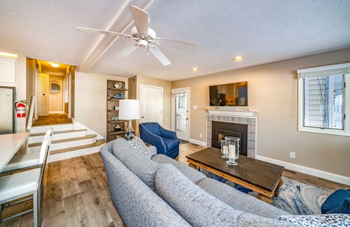 South End Condo | 3 bedroom, two full bath home is meticulously maintained!