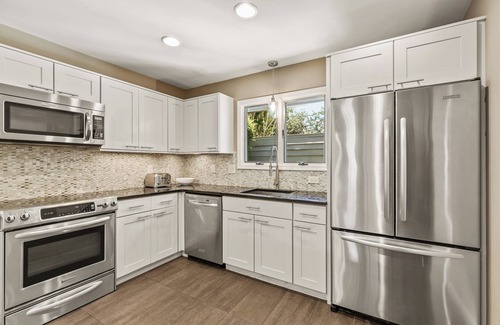 Palm Valley House | 3-bedroom vacation home just a 15-minute walk to TPC Sawgrass