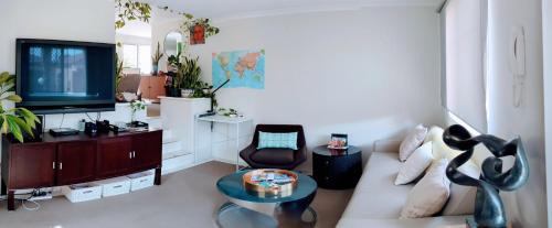 Scarborough House | 3-Bedroom Villa