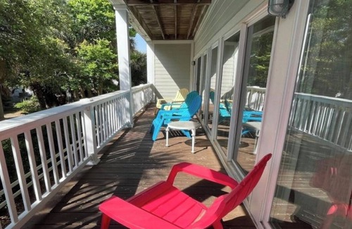 Edisto Island Villa | 3-bedroom villa in peaceful Edisto Island, seconds from the beach