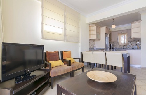 Dagbelen Villa | 3 BEDROOM VILLA IN APOLLONIUM SPA BEACH RESORT