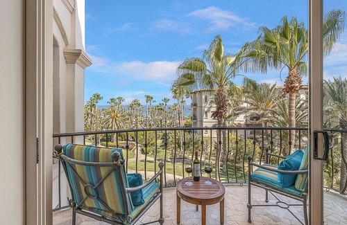 San Jose del Cabo Villa | 3-bedroom villa in beautiful Cabo San Lucas with AC, fitness room