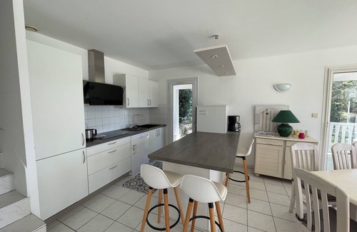 Lacanau-Ocean House | 3-bedroom villa with private pool on the golf course