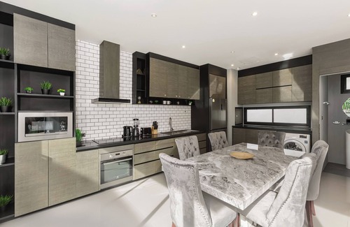 Choeng Thale Villa | 3-Bedroom Wallaya pool villa in Bangtao