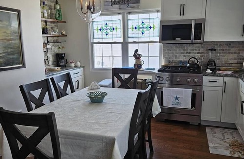 Admiral Estates House | 3 Bedroom with Screened Gazebo and Porch