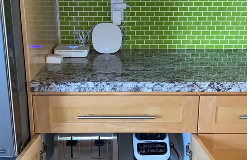 Mount Pleasant House | 💥💎3 bedrooms 1.5 baths near Downtown W/AC 2 car parking. 1204 sq ft/111 sq m