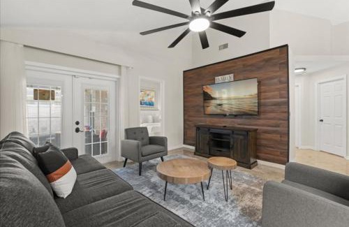 Bridgewater Crossing House | 3 Bedrooms 2 Bathrooms Bridgewater 142Hl