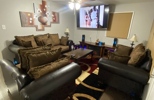 Winston - Salem House | 3 bedrooms 7min from downtown, college and hospital