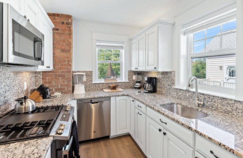 Wall Apartment | 3 Bedrooms Apartment In Belmar