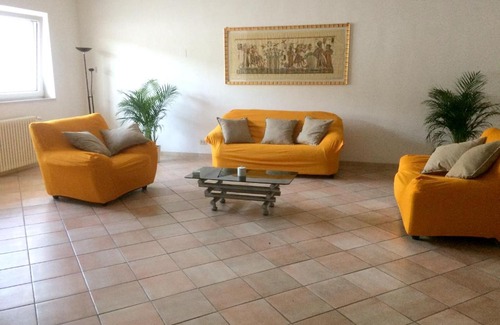 Municipio 4 Apartment | 3 bedrooms appartement with shared pool enclosed garden and wifi at Bari 5 km away from the beach