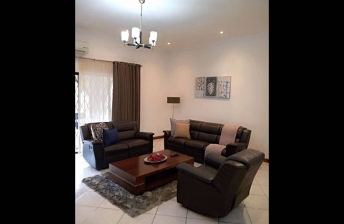 Lusaka Apartment | 3 Bedrooms Exclusive House in Northmead