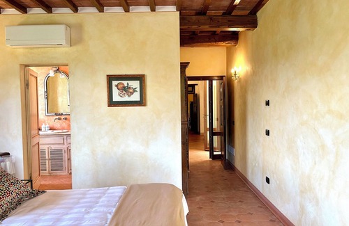 Paciano Other | 3 bedrooms luxury home infinity salty pool, a Fontanaro Property