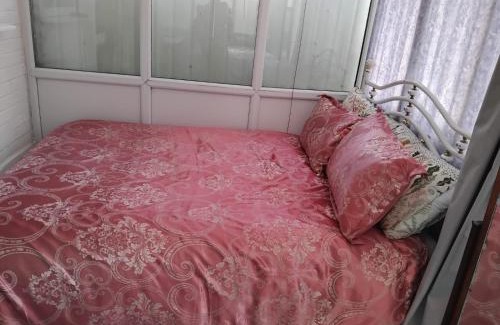 Norwich House | 3 bedrooms Sleeps 8 Self Catering House Near California Cliffs and Great Yarmouth Beach,Norfolk