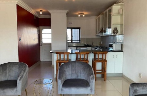 Bantry Bay House | 3 Beds in Coral Roadn