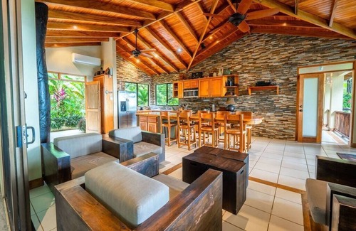 Ostional House | 3 BR, 2 BA w/ pool & ocean view
