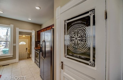 Colorado Springs Cottage | 3 BR Beautifully Restored 1890`s Homedowntown