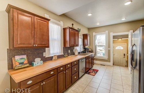 Colorado Springs Cottage | 3 BR Beautifully Restored 1890`s Homedowntown