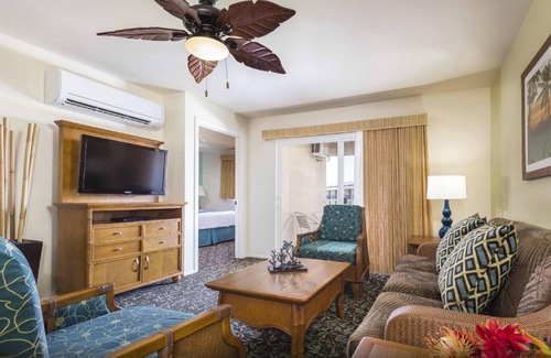 Kihei Resort | 3 BR condo in a beautiful resort, super clean, great beach, Sleeps 8
