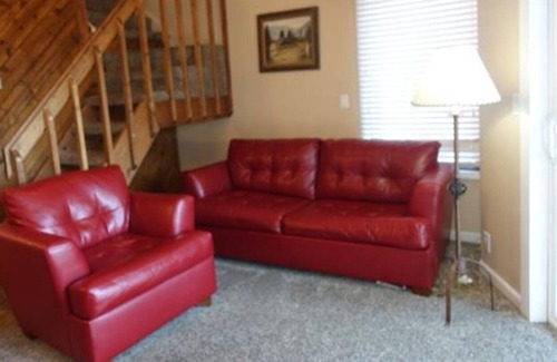 Lead Condo | 3 BR Condo in ruggedly beautiful area. Outdoor adventures await you!