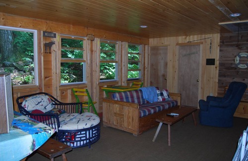 Moultonborough Cottage | 3 BR cottage on Lake Winnipesaukee with beach and use of small boats