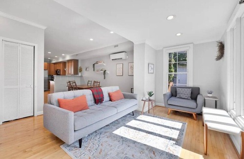 Eckington House | 3-BR DC Townhome Getaway Close to It All