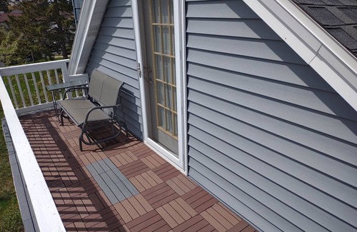 Cudahy House | 3 BR Family home between MKE airport and Lake Michigan