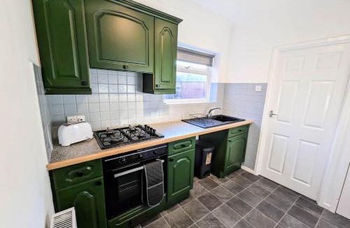 South Shields Apartment | 3 Br Spacious Perfect For The Family And Work