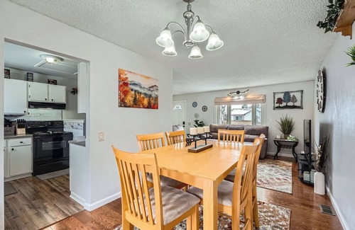 North Central Westminster House | 3 BR Westminster Home | Hot Tub
