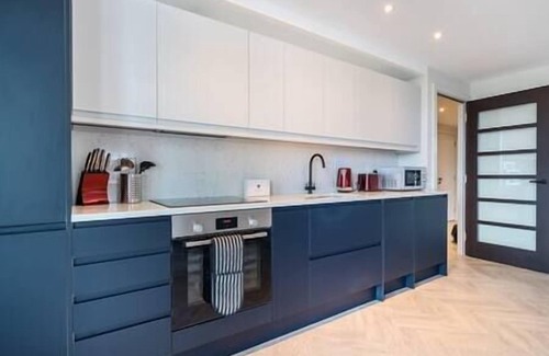 Coombe Hill Apartment | 3 Buttermere House - 2 bedroom apartment