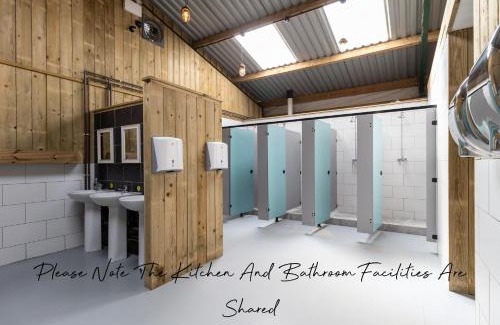 Yarmouth Apartment | 3 Buzzard Rest, Camp Tapnell