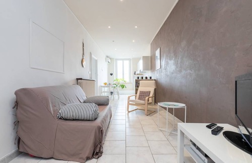 Quartier du Port Apartment | 3 CASSINI
