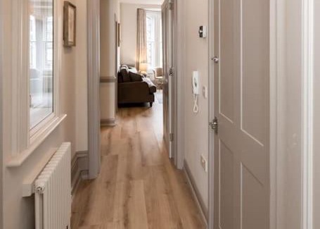 Salisbury Apartment | 3 Castle Mews