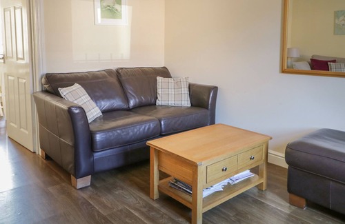 Silloth Cottage | 3 CENTRAL TERRACE, pet friendly, country holiday cottage in Silloth