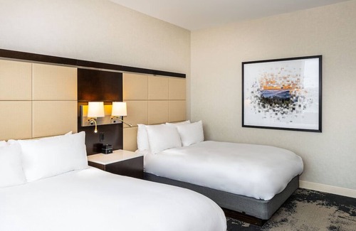 Redwood Shores Hotel | 3 Classic 2 Double Rooms at Grand Bay San Francisco Hotel, Pet-friendly w/Pool